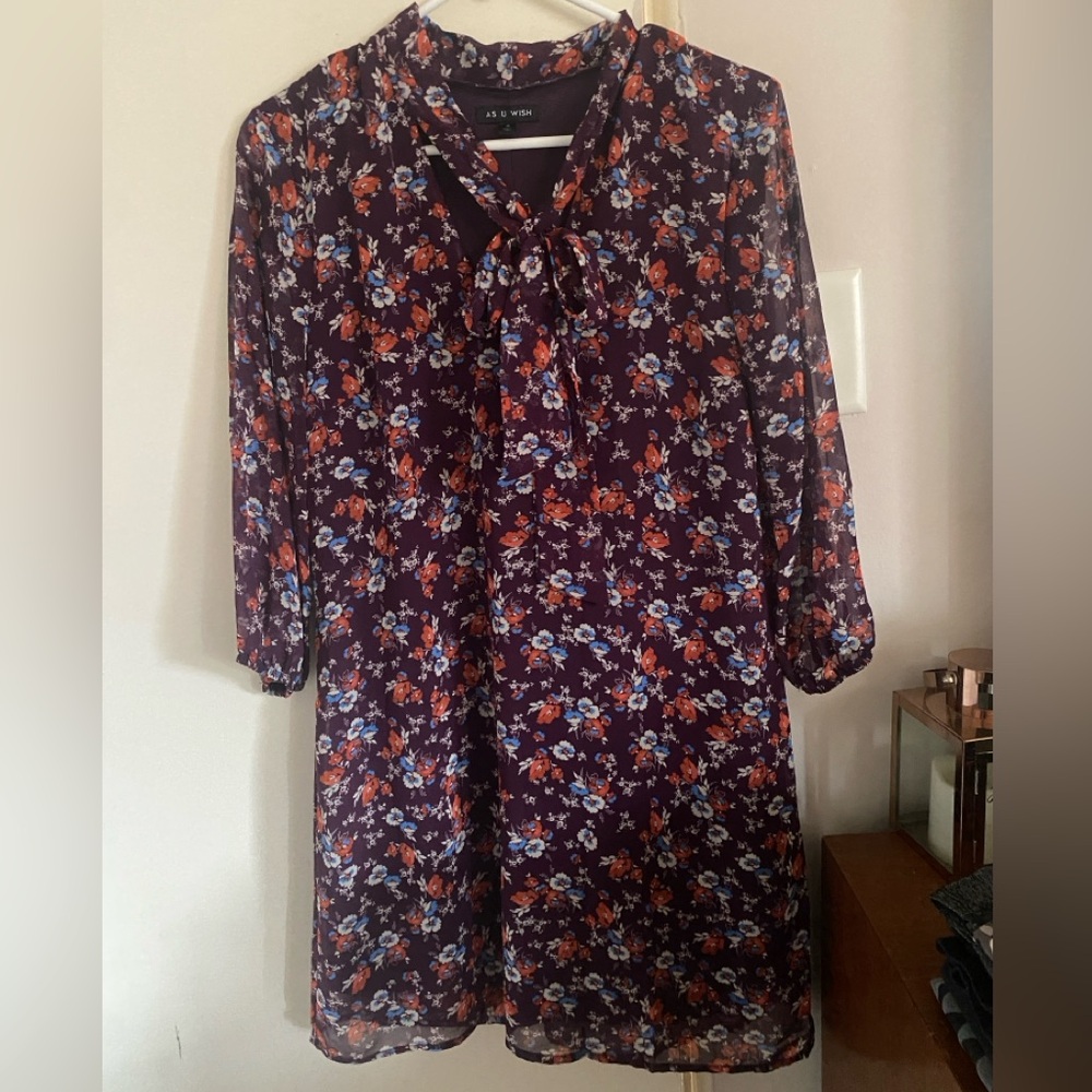 Floral Tie-Neck Dress